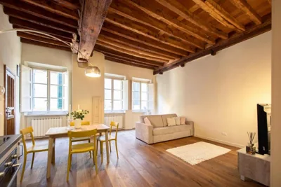 Dante s Home Cozy in Center Town – Photos 11