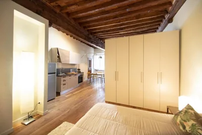 Dante s Home Cozy in Center Town – Photos 15