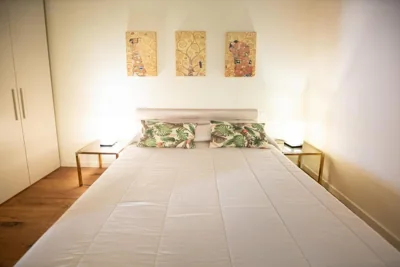 Dante s Home Cozy in Center Town – Photos 16